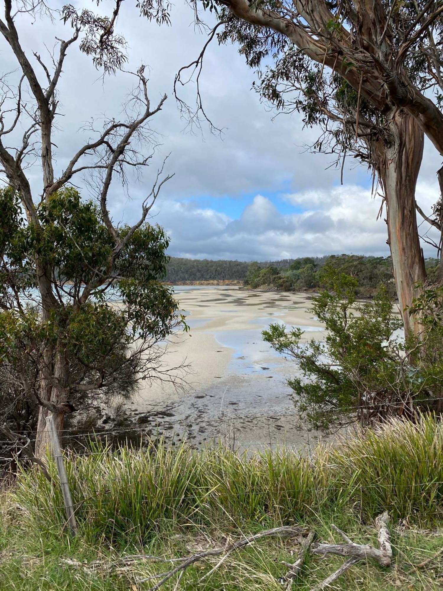 Convict Beach House Saltwater River Exterior photo